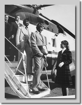 First passenger Bob White, 2nd ?, 3rd Mike Rose. 4th ?, Stewardess??